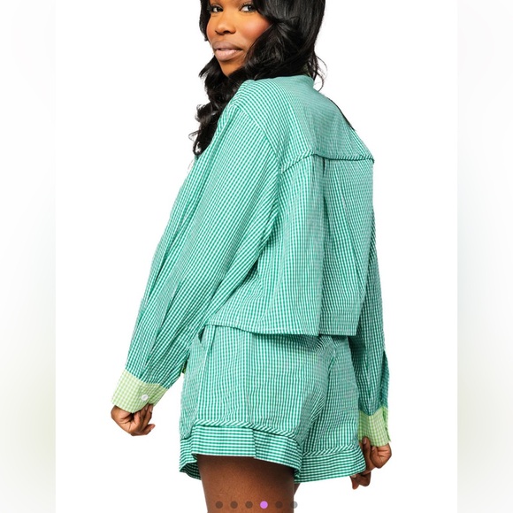 Queen of Sparkles Rhinestone Shamrock Set - Picture 4 of 4